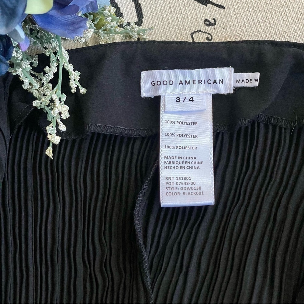 NWT Good American Always Fits Plissé Mini Dress in Black, Size 3/4 (Large/XL) - Picture 9 of 12